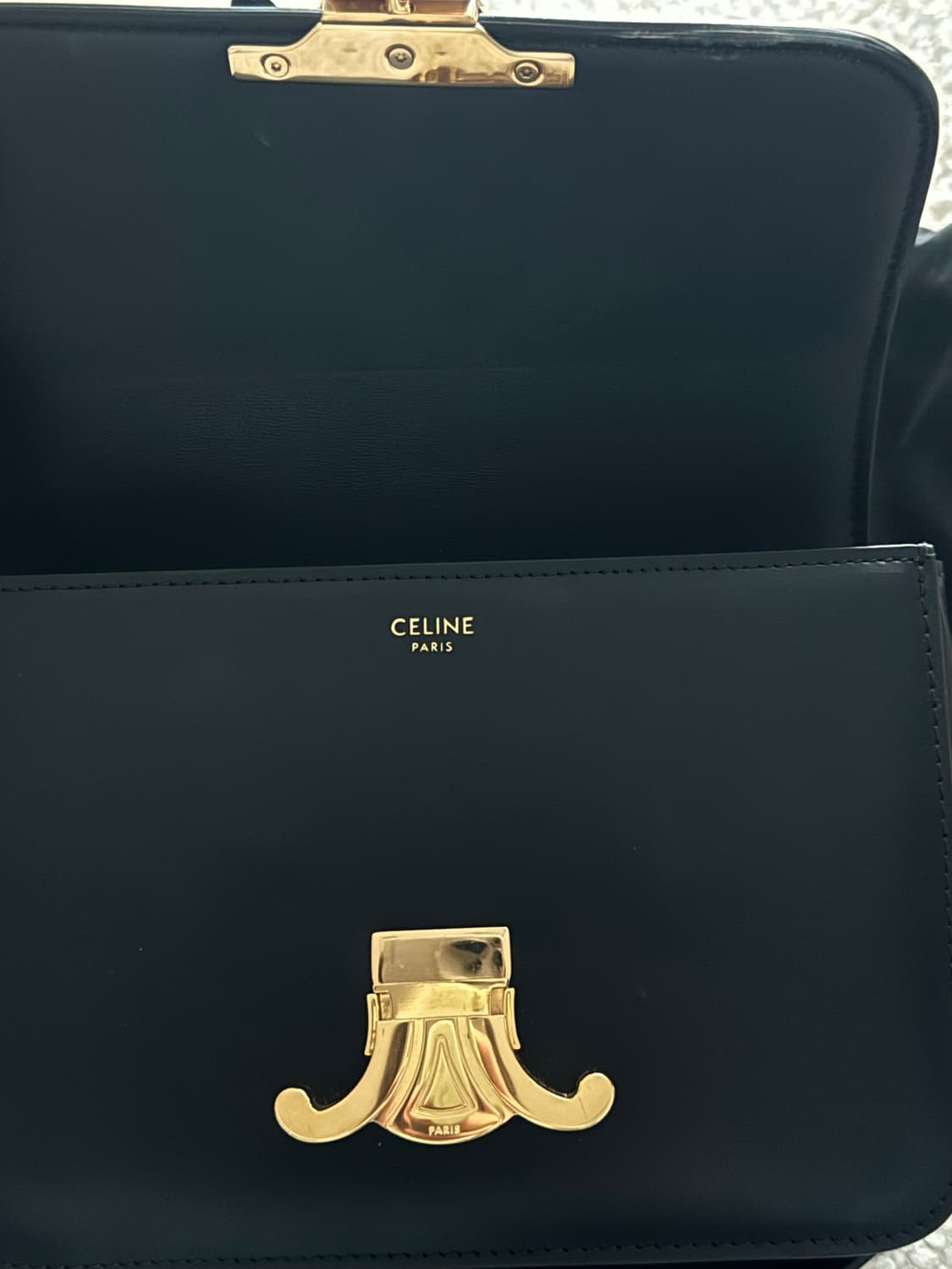 새상품급 셀린느 틴 트리옹프 백  상품이미지3