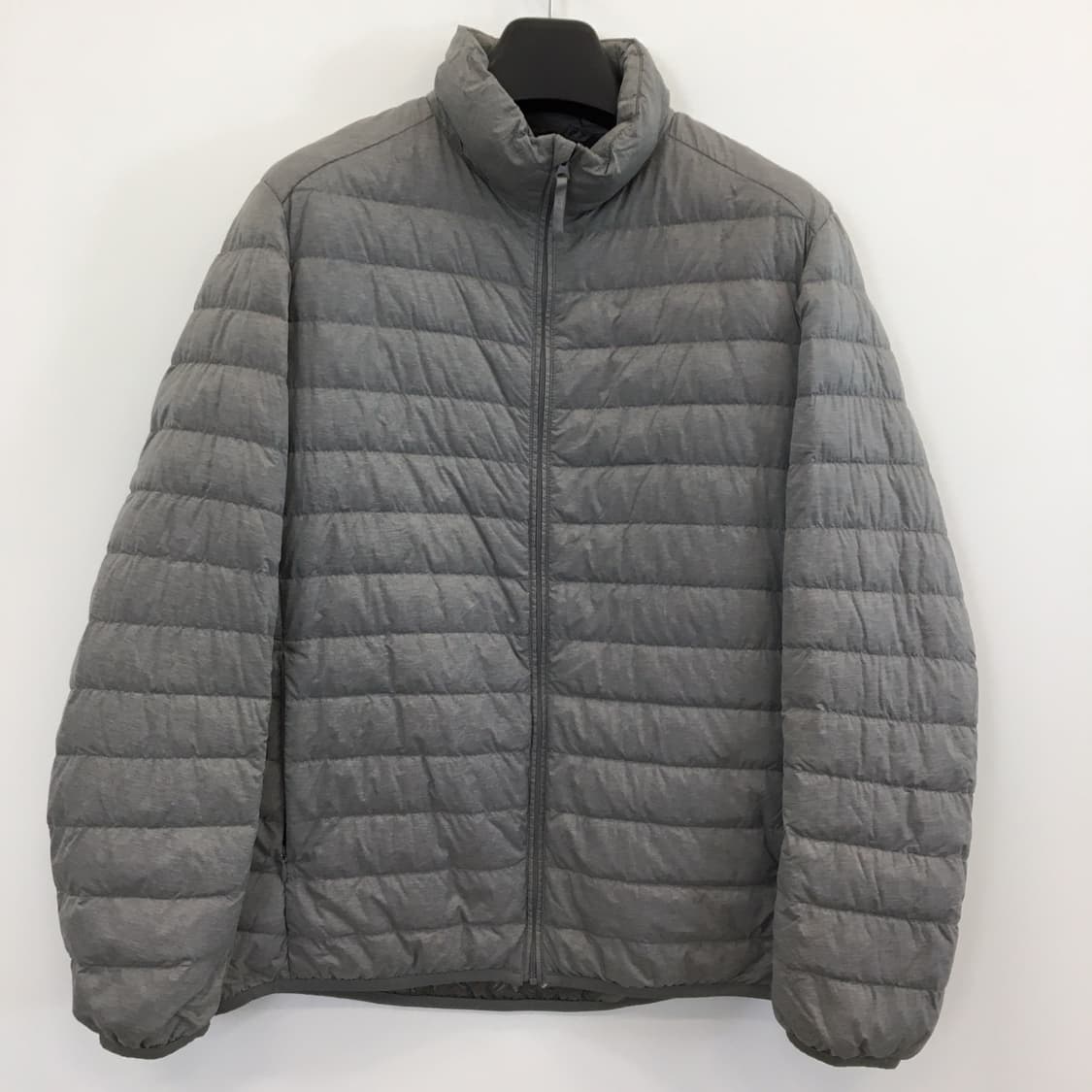 유니클로 울트라라이트다운 경량패딩 L 그레이  상품이미지1