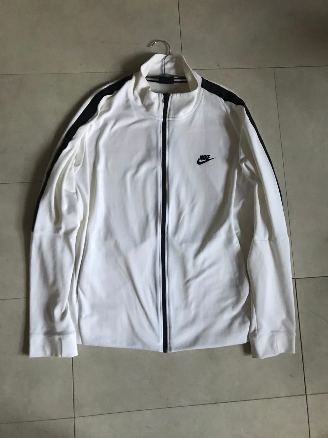 나이키 화이트 오버핏 져지 상품이미지9