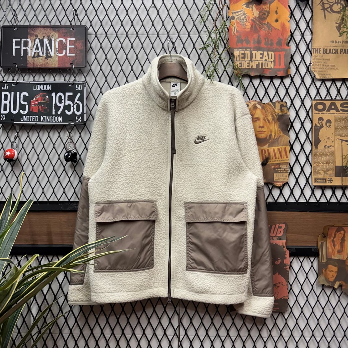 나이키 뽀글이 플리스 자켓 전면 투포켓 포인트 아이보리 상품이미지1