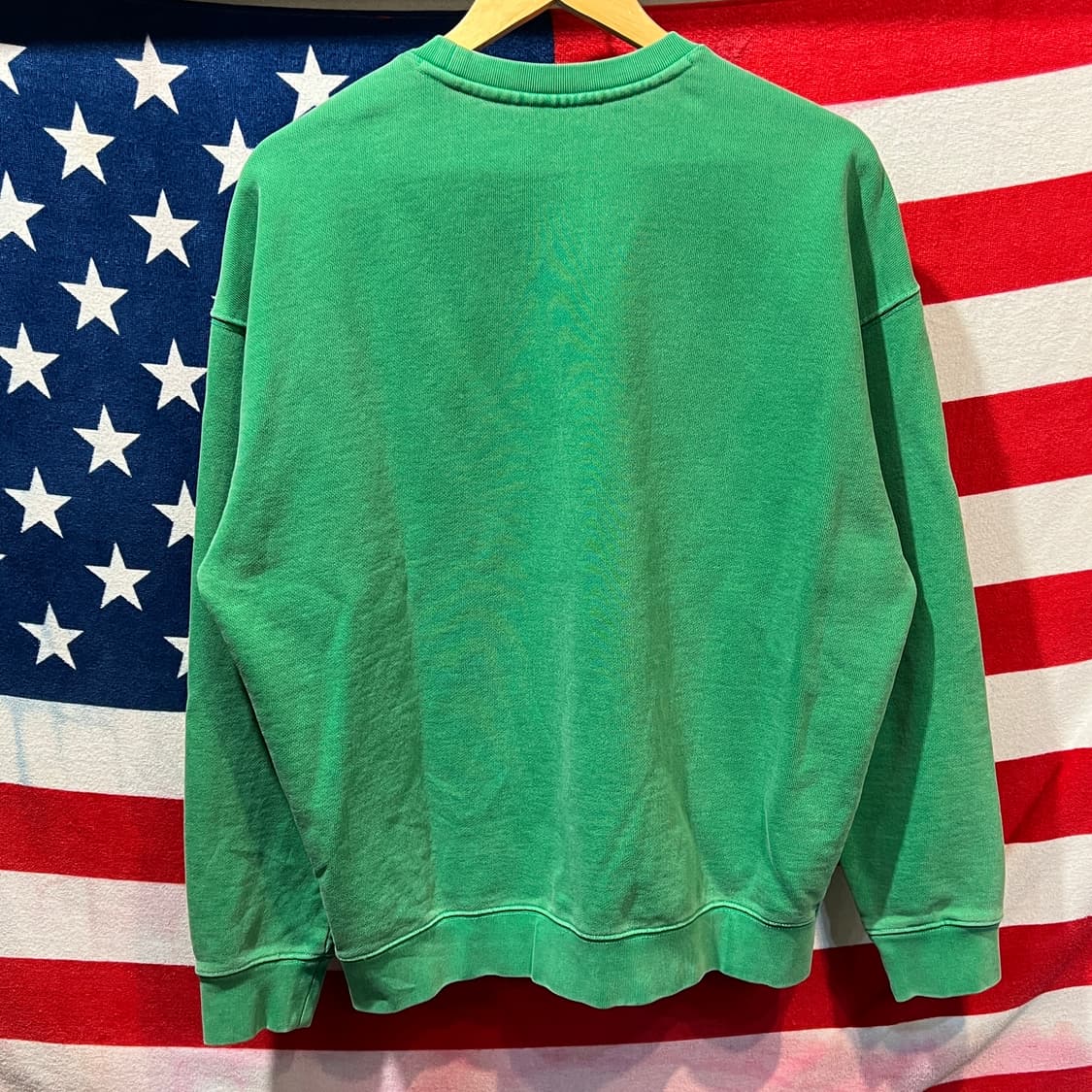 소버먼트 피그먼트 맨투맨 상품이미지2