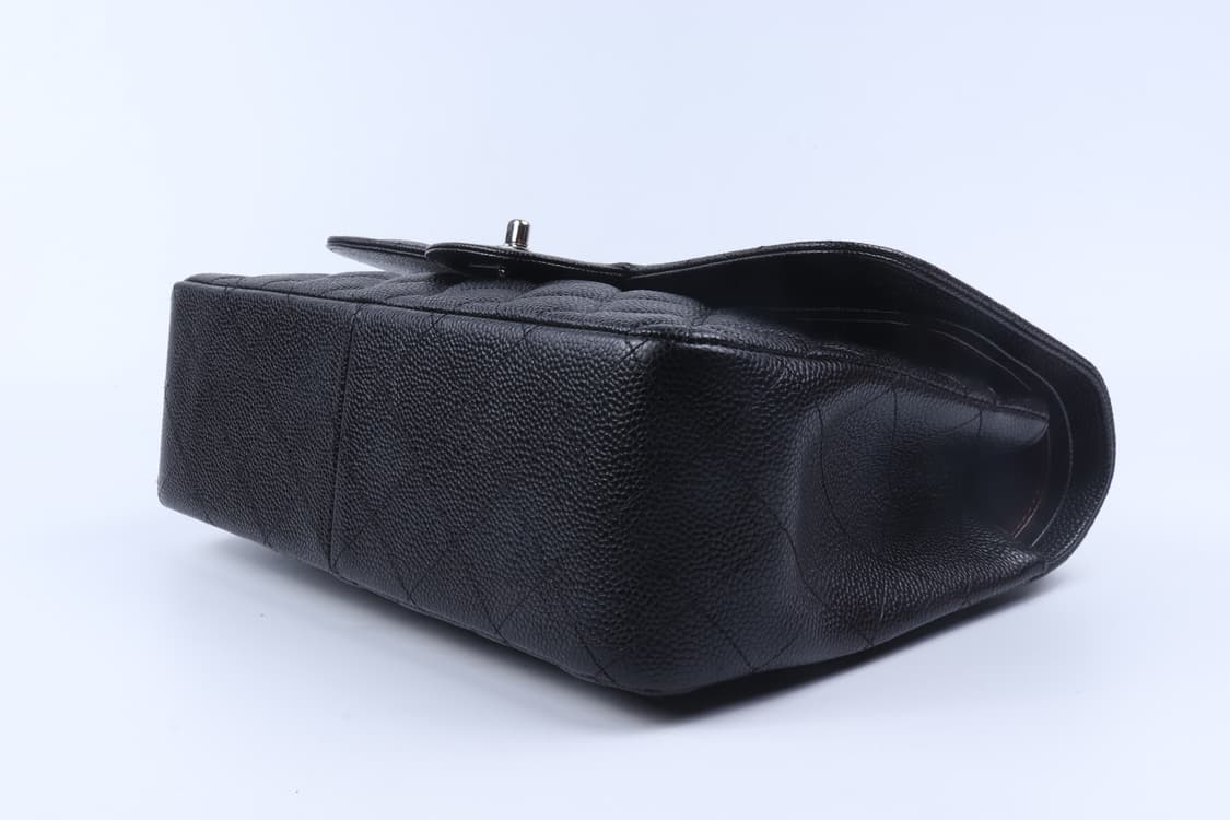 샤넬 클래식 캐비어 블랙 라지 은장 A58600 상품이미지6