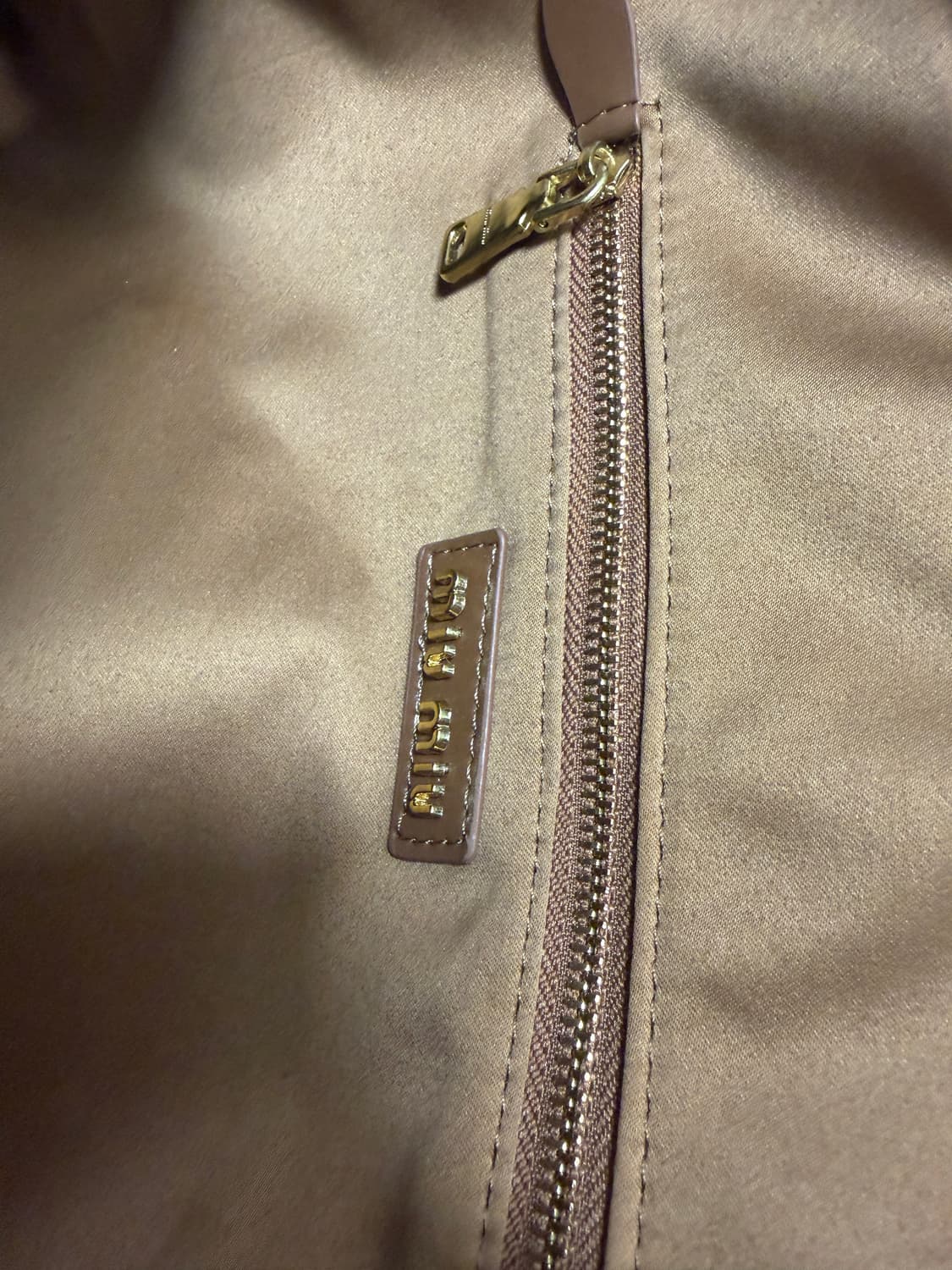 미우미우 백 상품이미지4