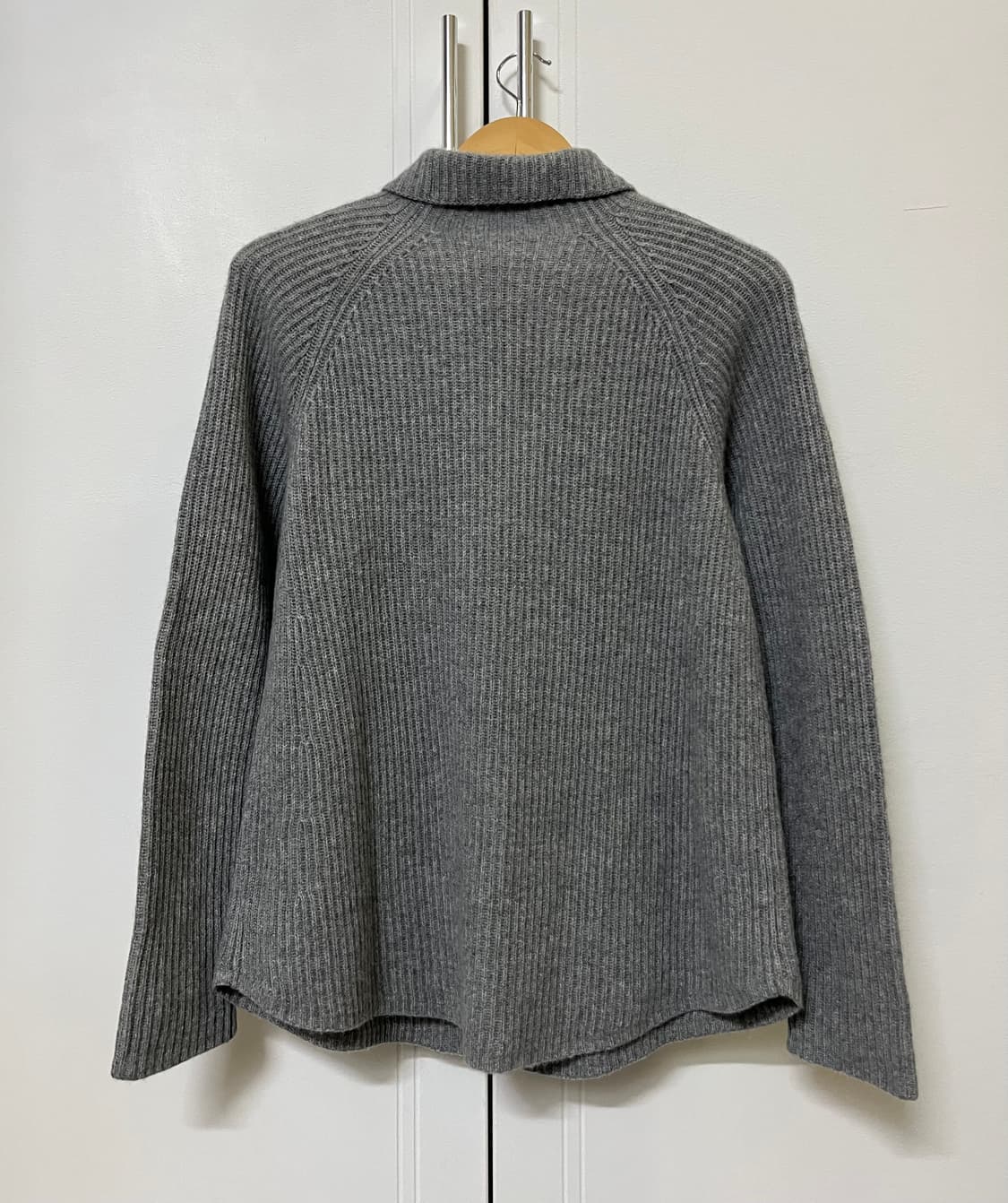 띠어리 캐시미어 100% 니트 상품이미지6