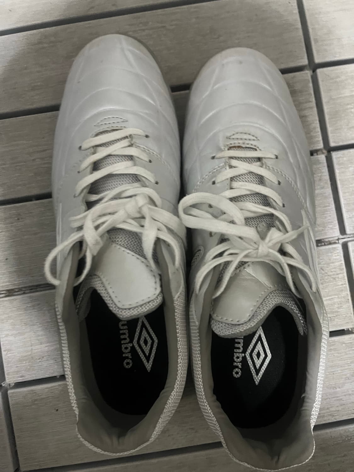 엄브로 패션 풋살화 270 상품이미지1