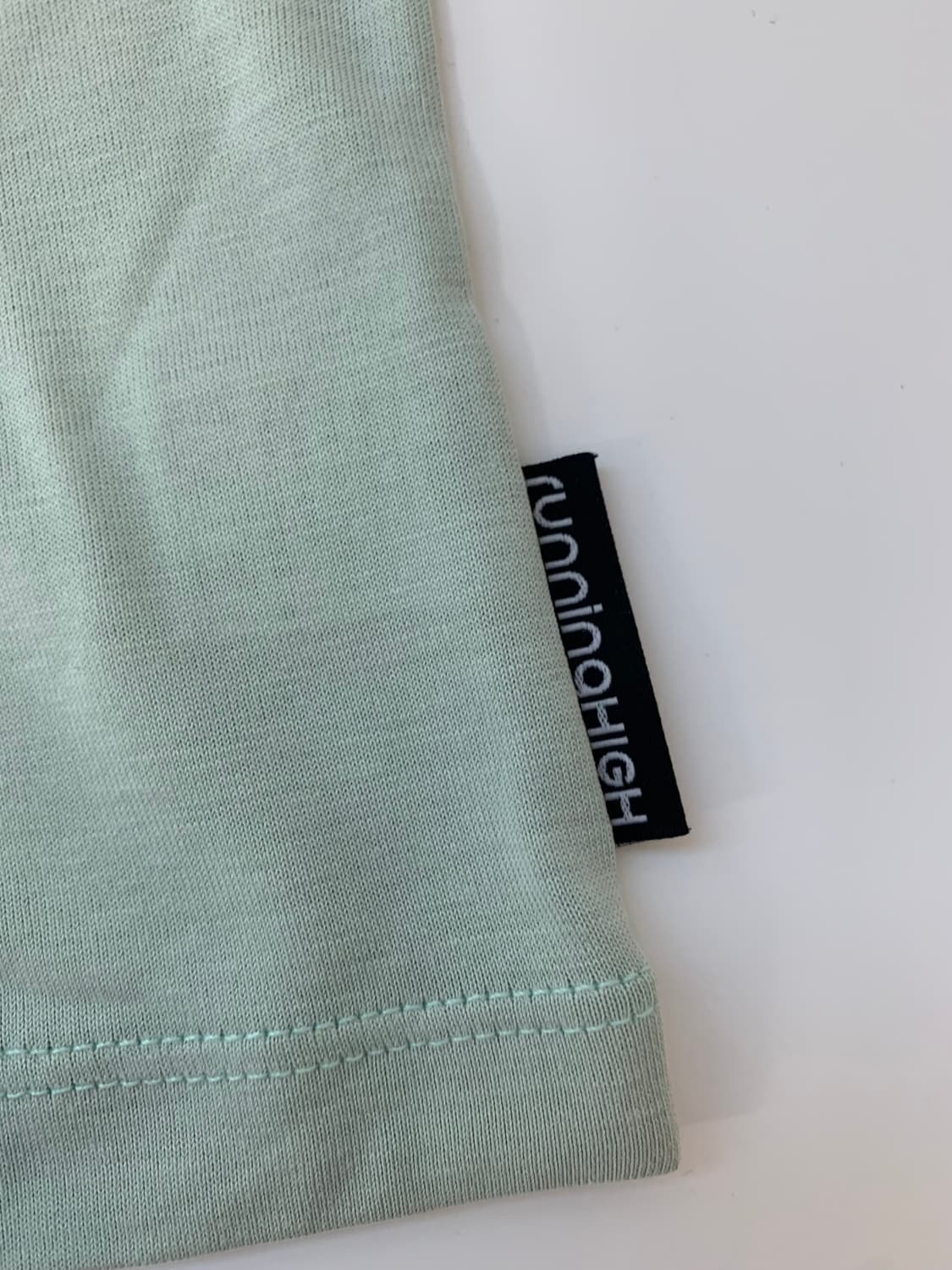 RUNNING HIGH SMALL ANGEL SLIM CROP TEE 상품이미지5