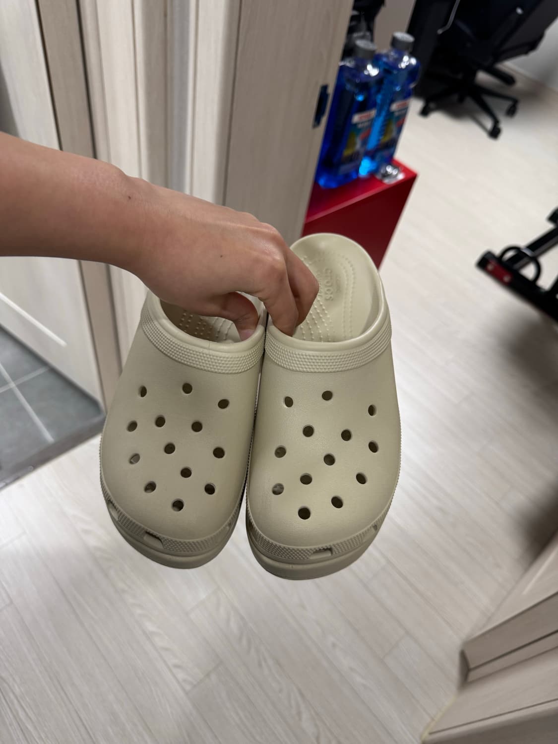 크록스 사이렌클로그250 상품이미지2