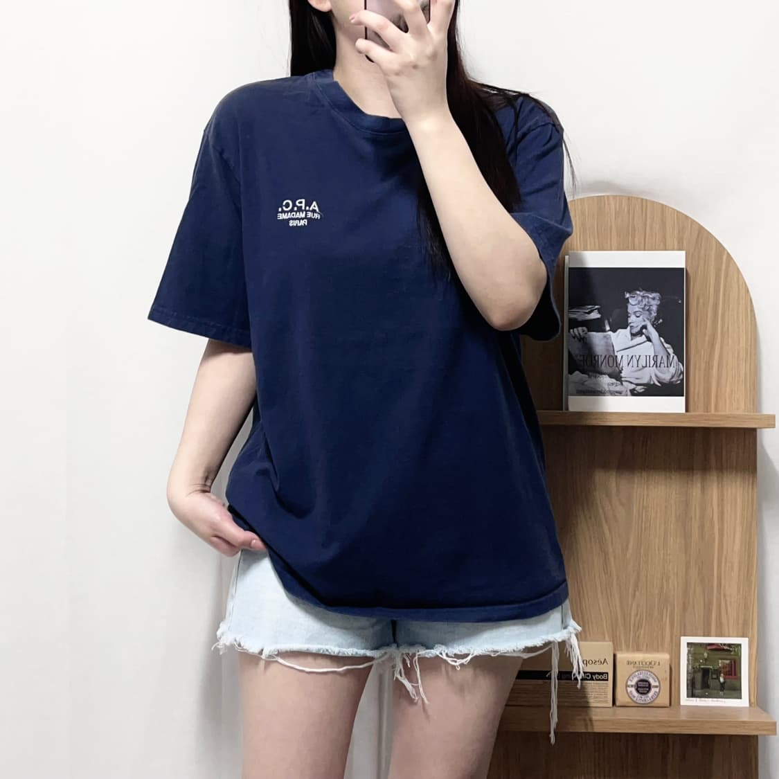 [정품] A.P.C. 네이비 반팔티 [ L ] 상품이미지1