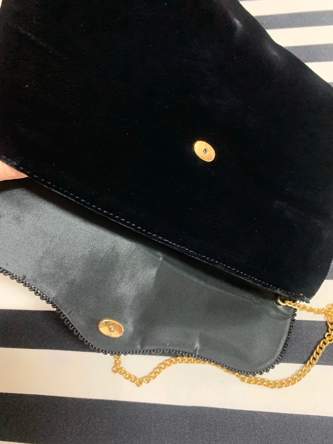 벨벳 금장 체인백 상품이미지3