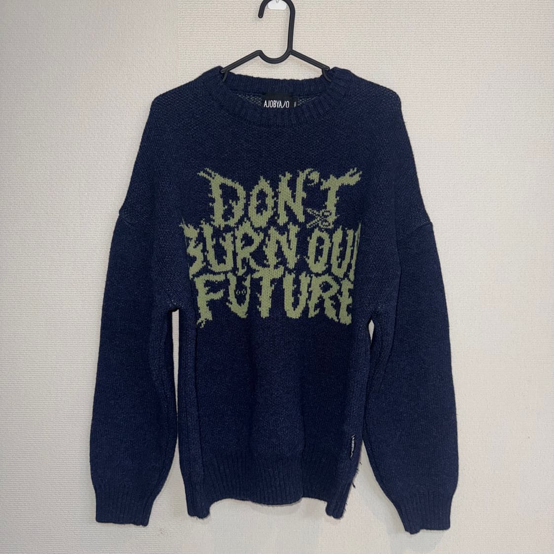 아조바이아조 울 니트 스웨터 네이비 상품이미지2