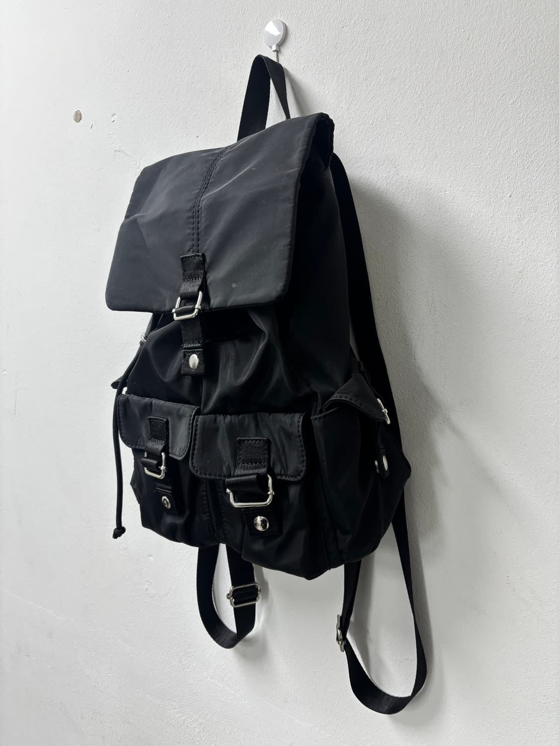 Y2K Mood Black Multi Pocket Nylon Bag 상품이미지4