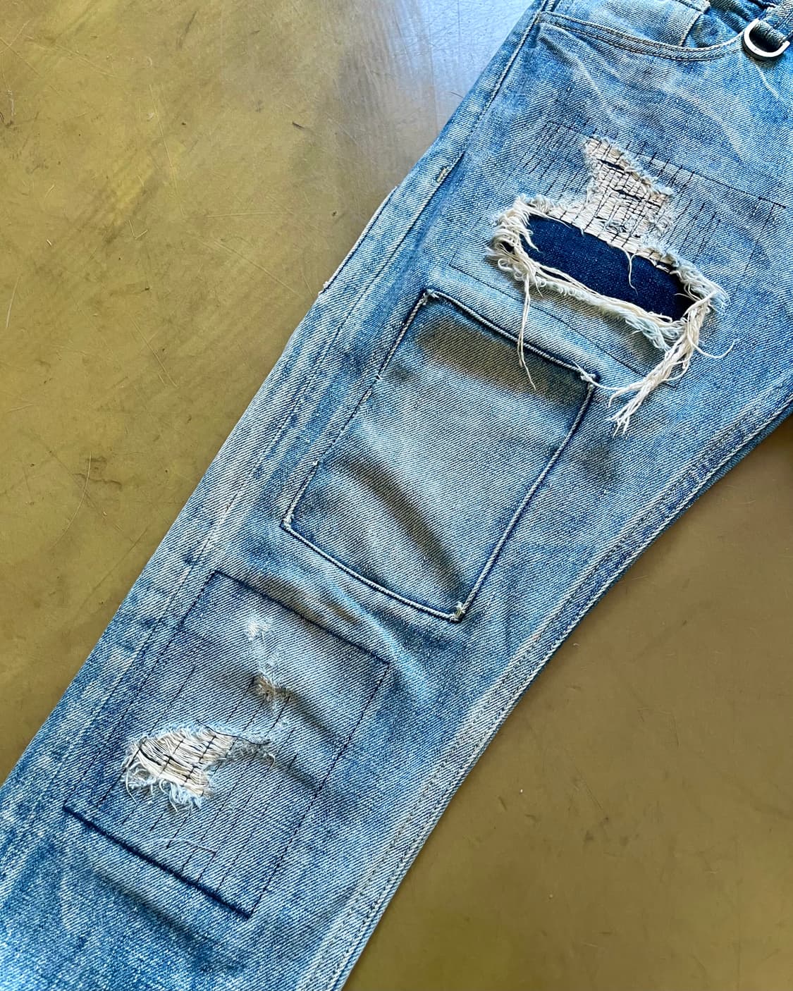 NO ID. Destroyed Patch-Work Boro Jeans 상품이미지5