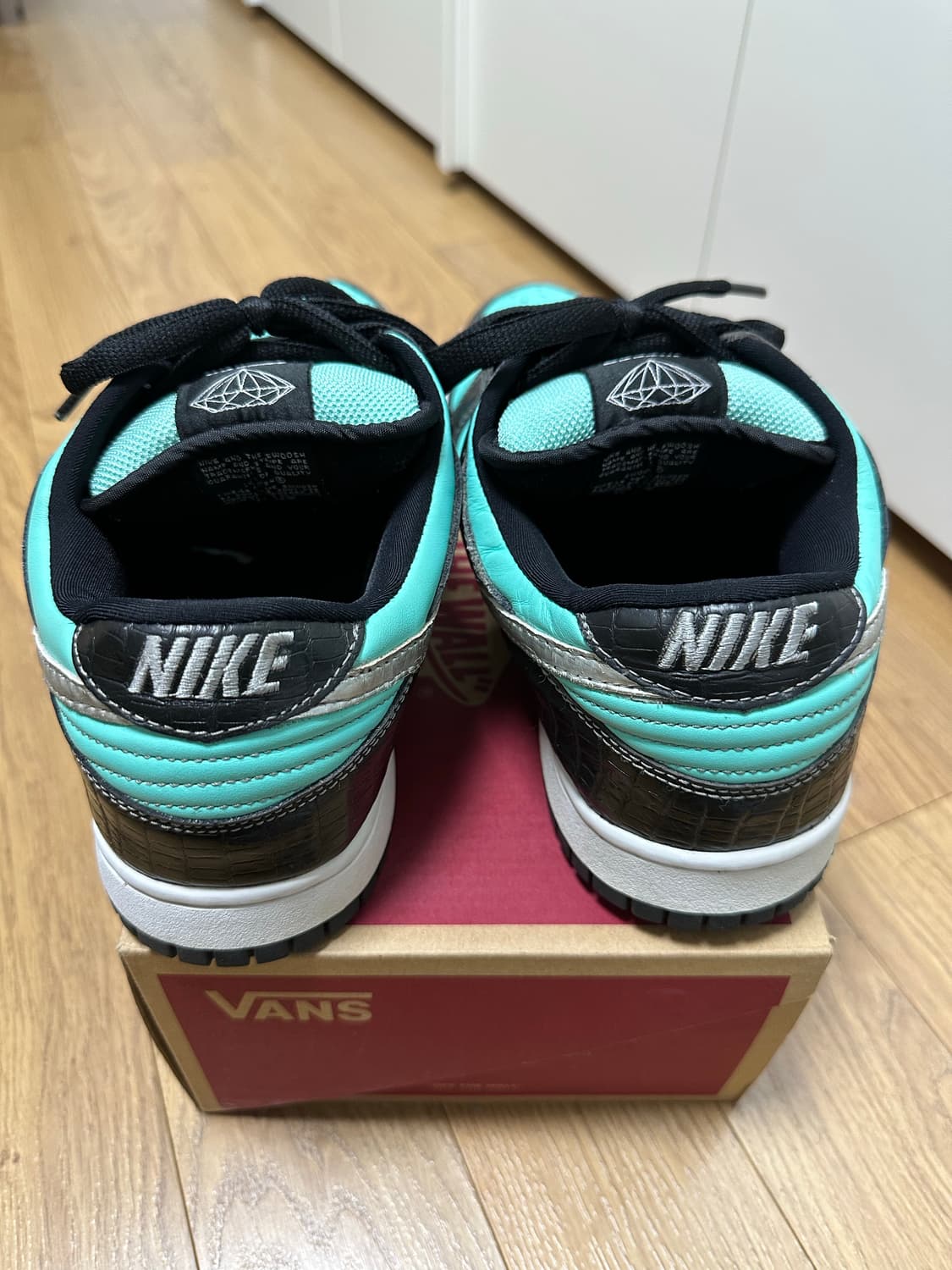 나이키 SB 덩크 로우 티파니 2002 280 상품이미지5