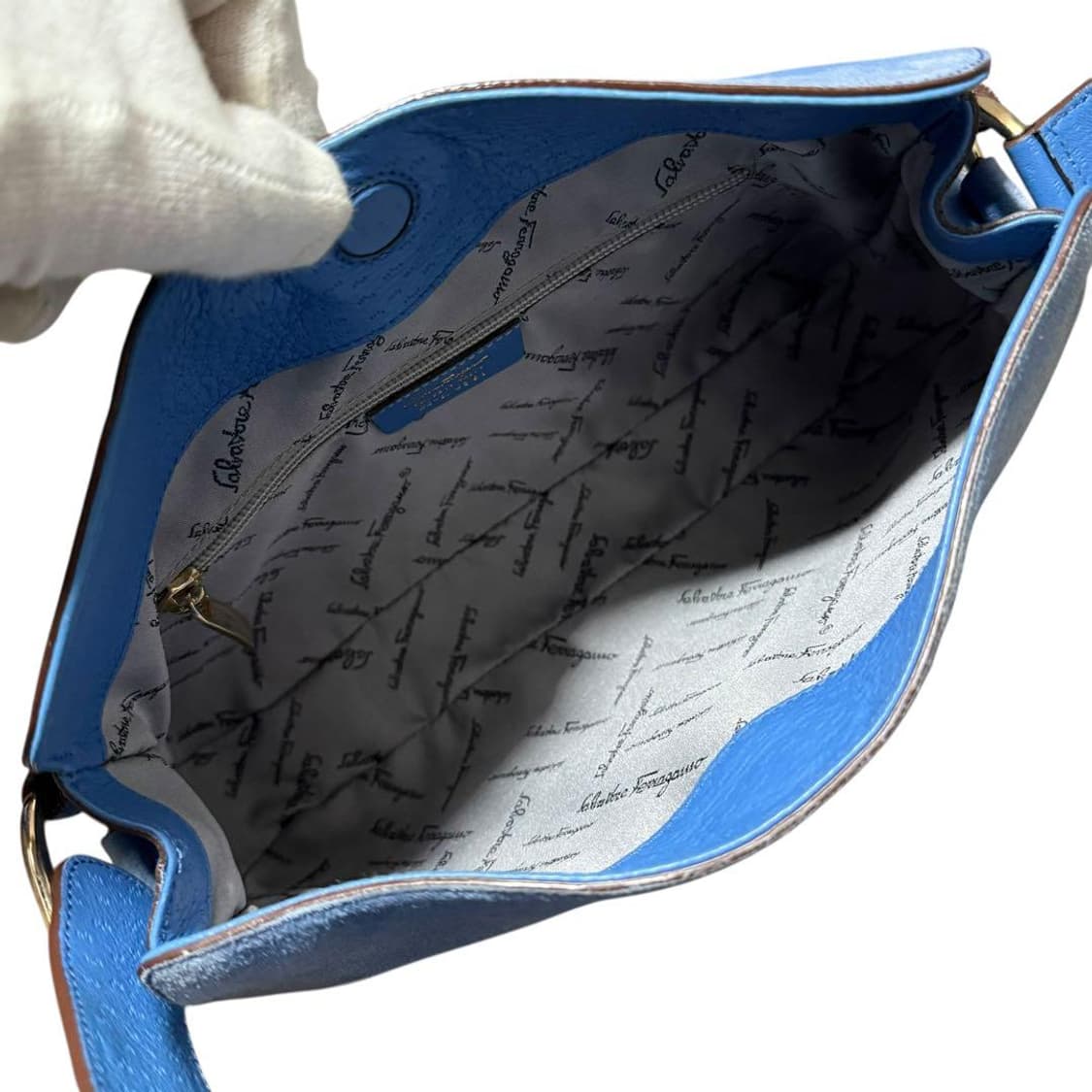 살바토레 페라가모 간치니 금장로고 숄더백 상품이미지7