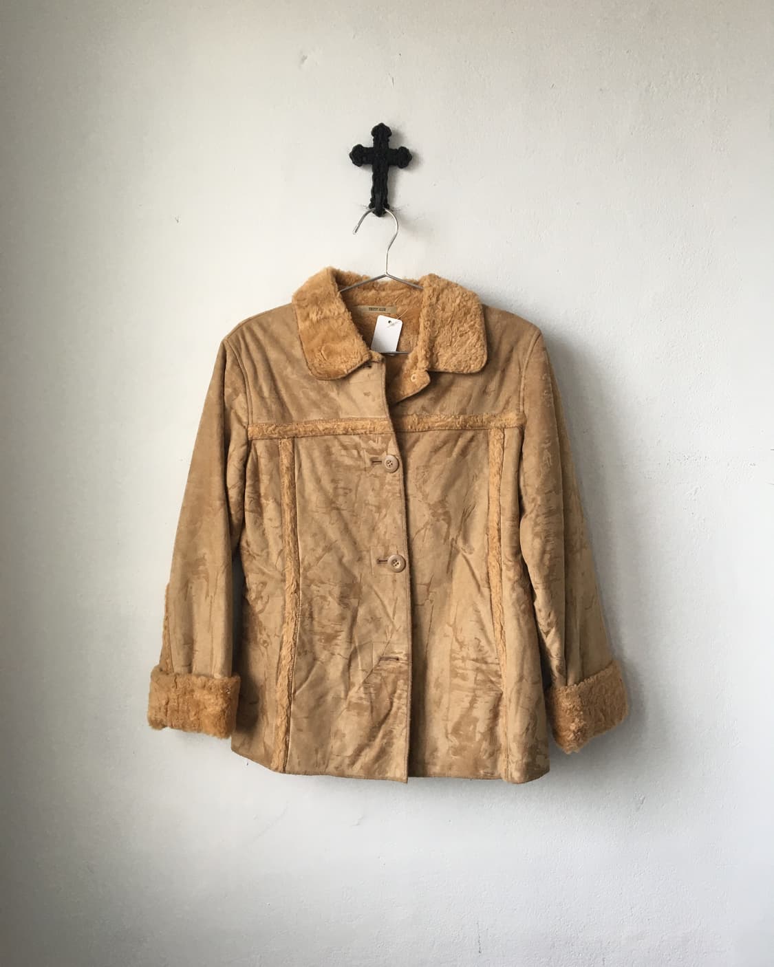 Fake fur grunge pattern mustang 상품이미지2