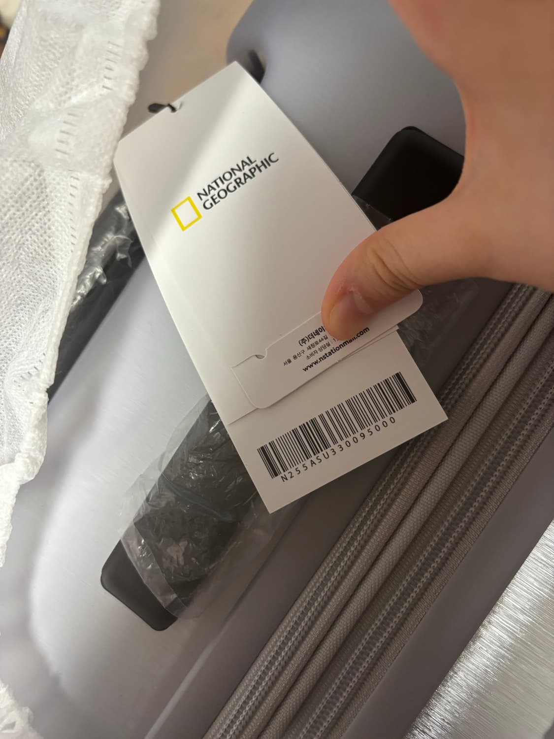 내셔널지오그래픽 하바나 캐리어 28형 실버 새상품 상품이미지3