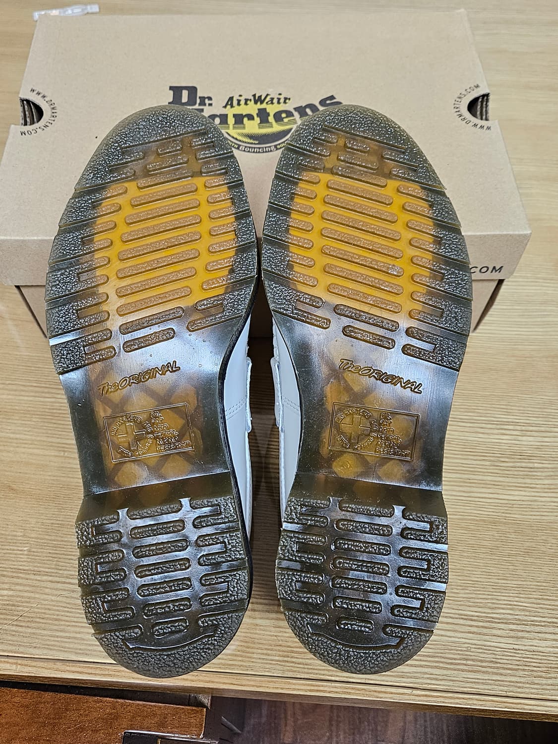 닥터마틴 아드리안 YS 화이트 280 상품이미지7