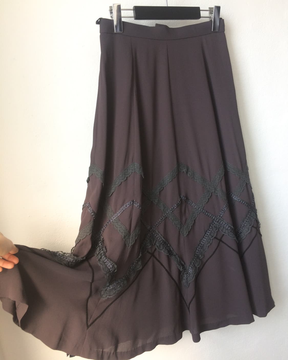 Lace trimming point long skirt 상품이미지2