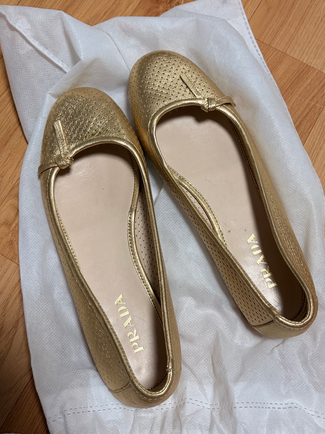 Prada flat 상품이미지1