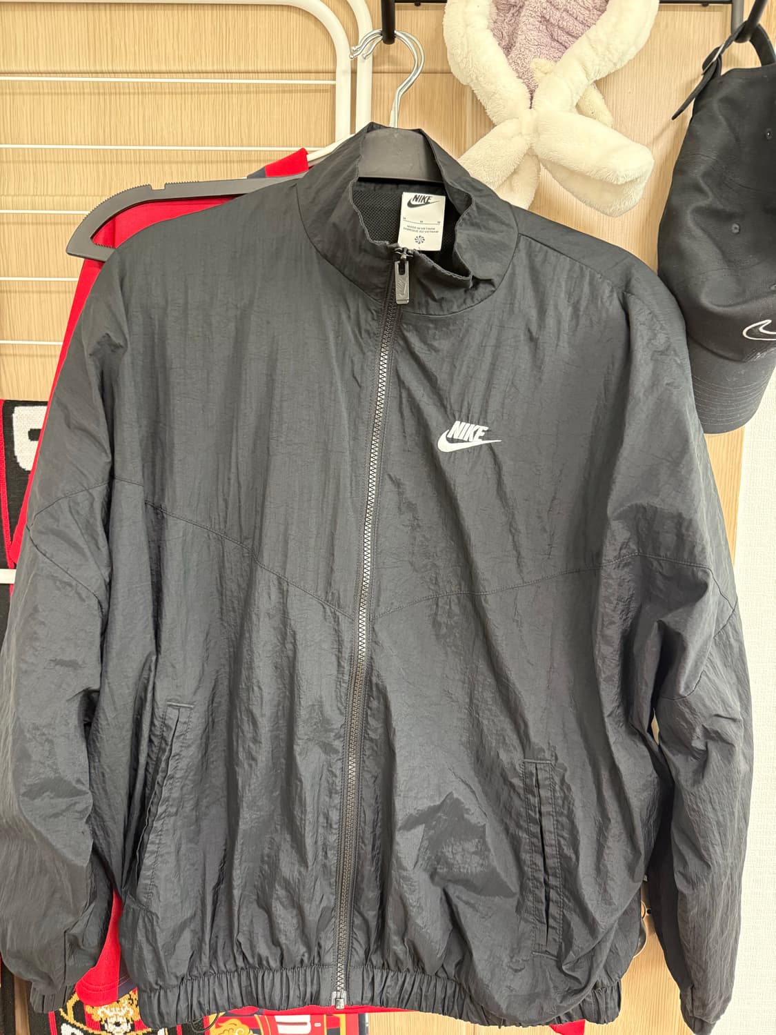 나이키 우먼스 윈드러너 바람막이 상품이미지1