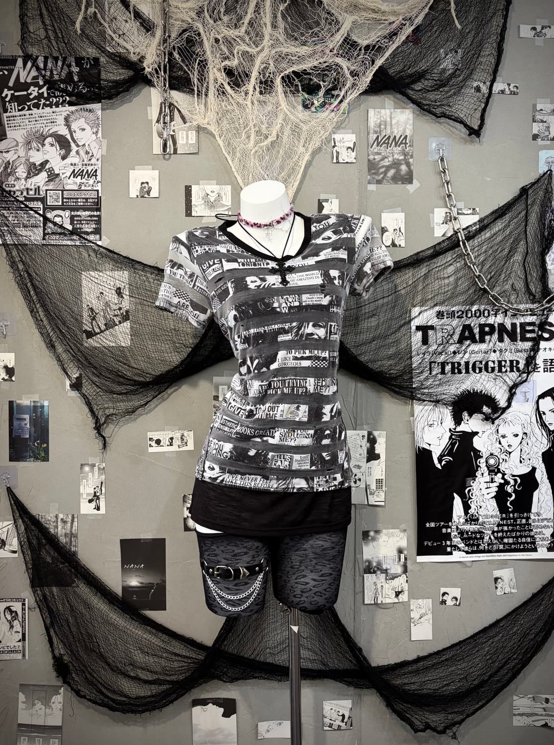 00's graphics Layered See-through sleeve 상품이미지1