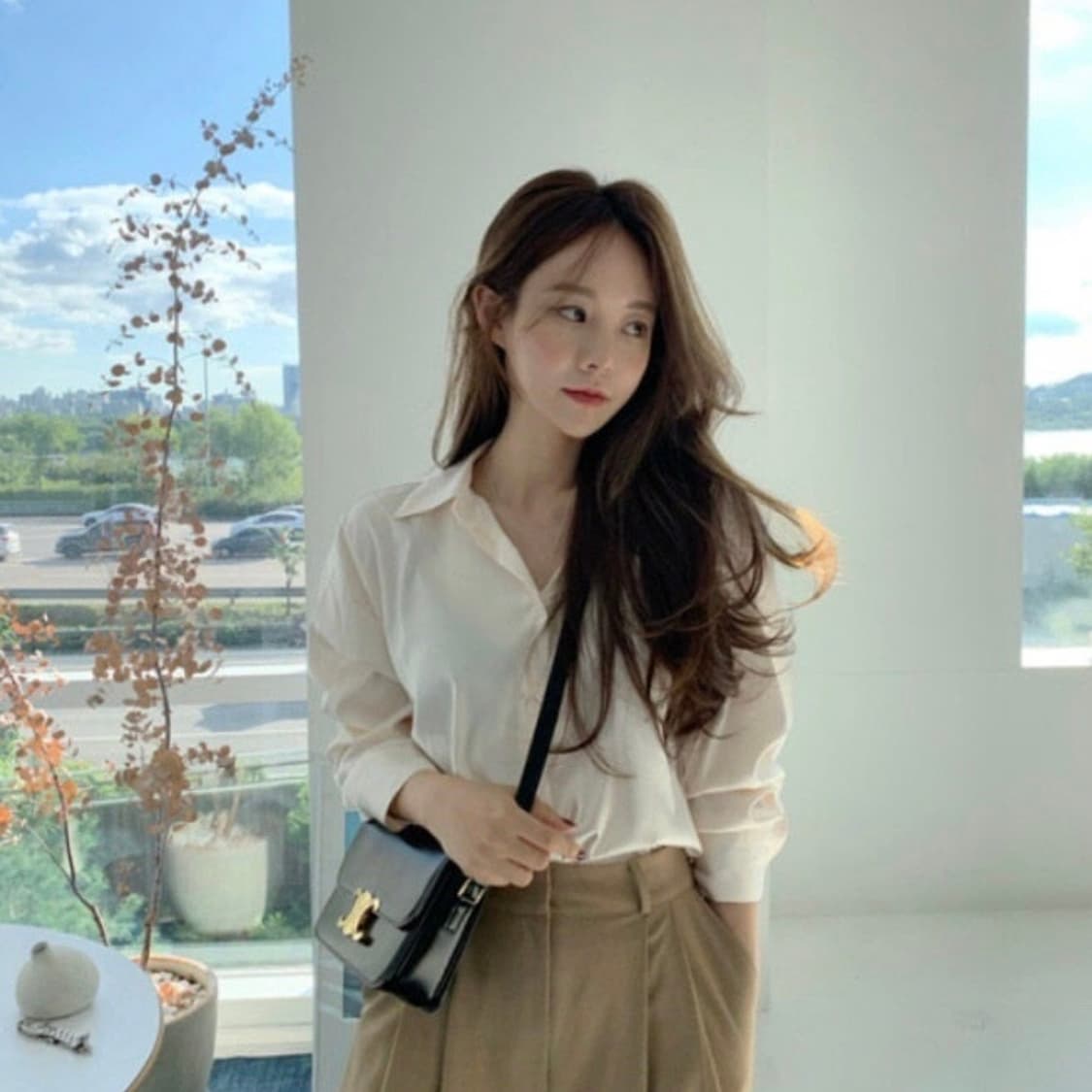 오어데이즈 실키 블라우스 페일피치 상품이미지2
