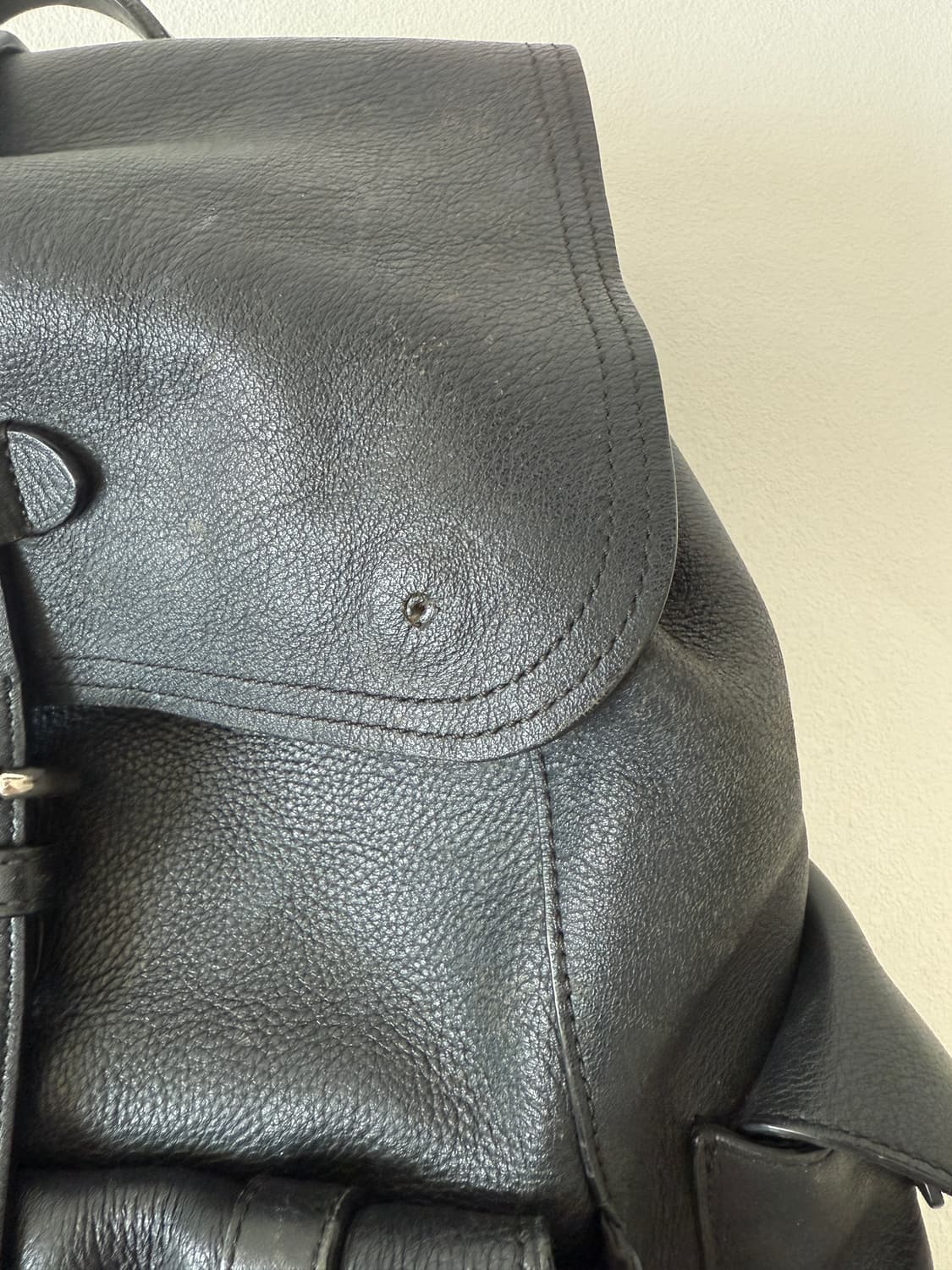 코치(COACH) 레더 3포켓 백팩 상품이미지7