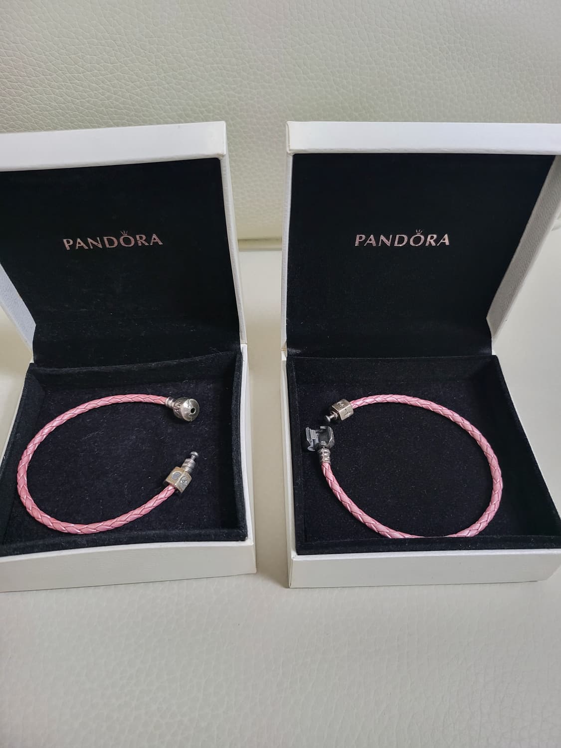 판도라 가죽 팔찌 두개 일괄  상품이미지1