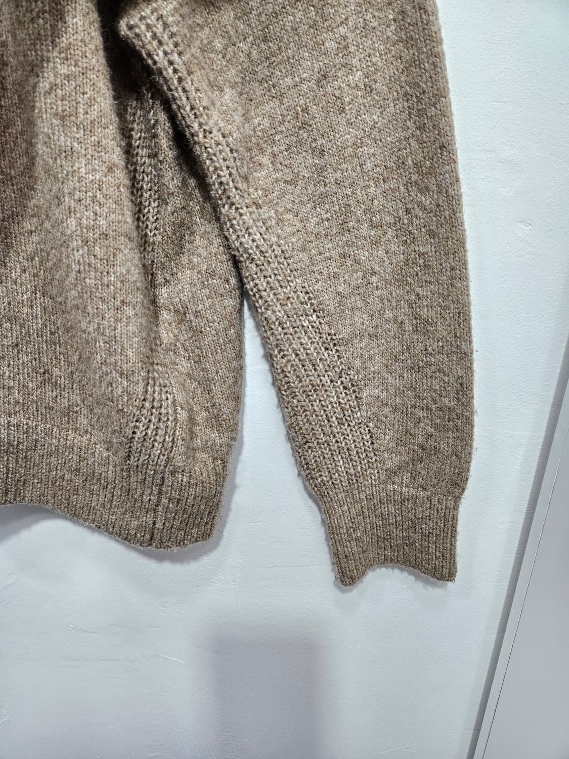 엔니튜드(enNittude) 울캐시미어 혼방 후드 니트 상품이미지6