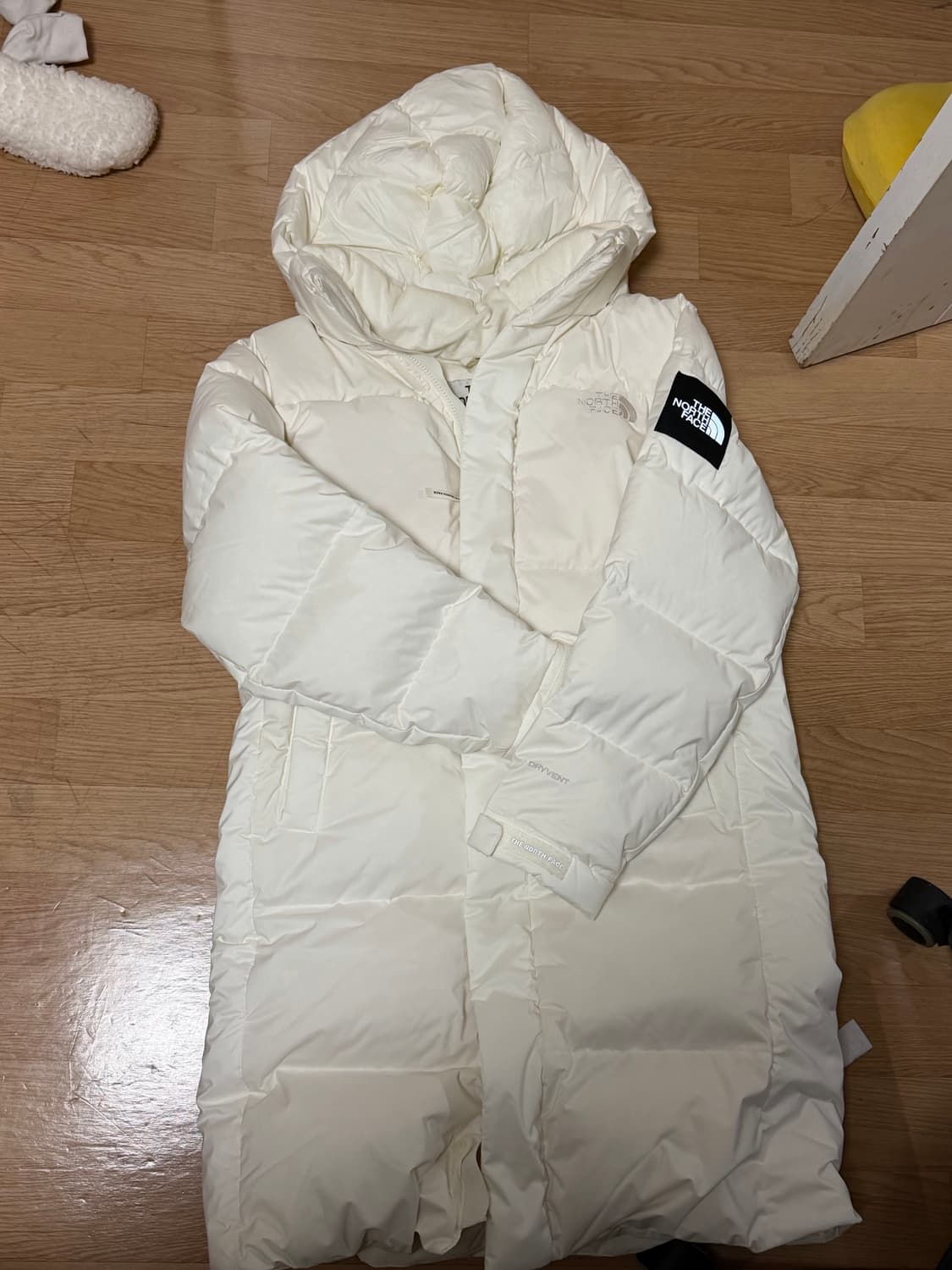 노스페이스 롱패딩 크림 95 팝니다 상품이미지2