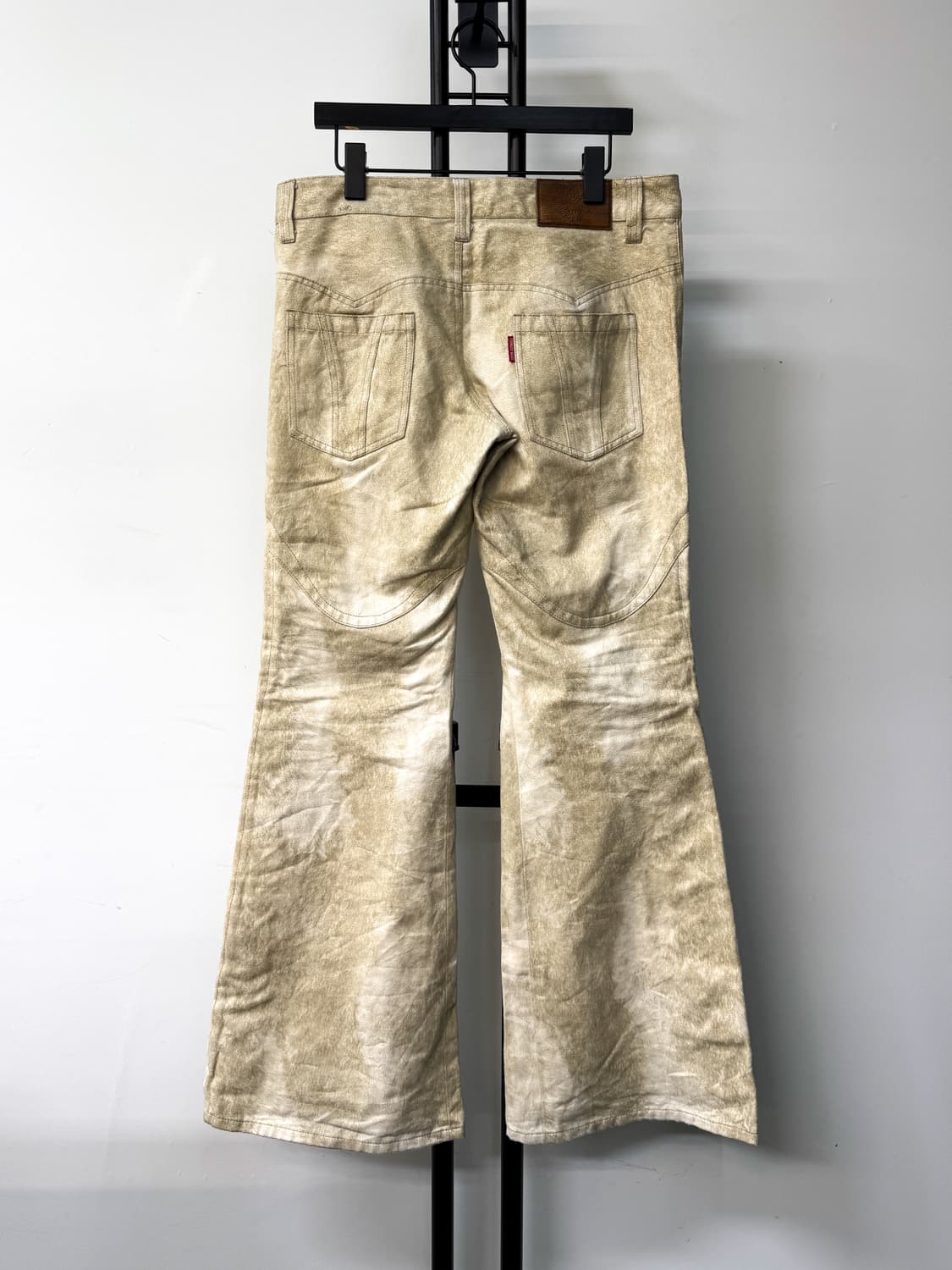 토네이도마트 레이스업 플레어 팬츠 상품이미지3