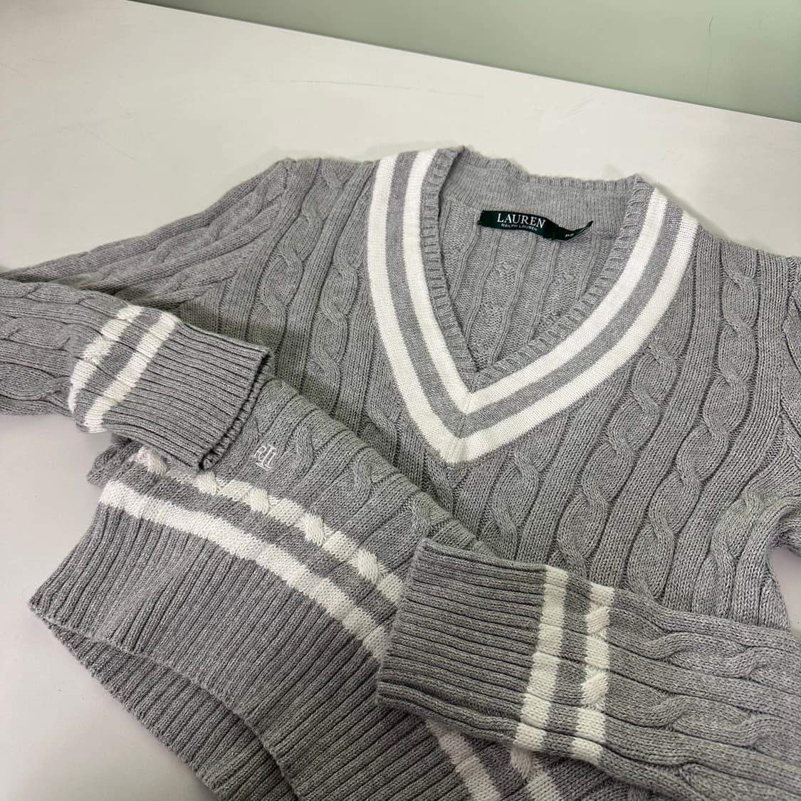 우먼S 폴로 로렌랄프로렌 그레이 브이넥 꽈배기면니트 상품이미지1
