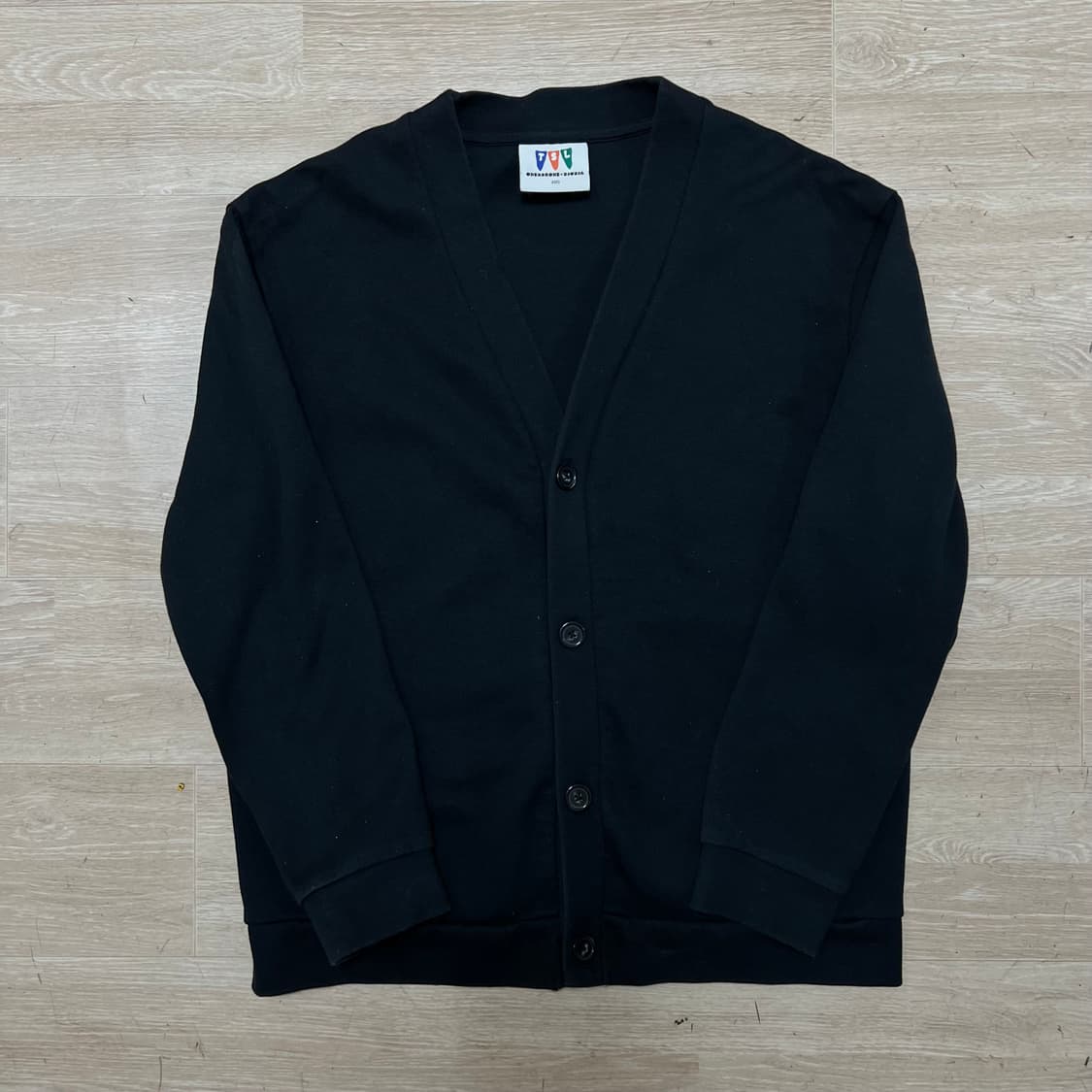 지오지아 원제로원 콜라보 미니멀 니트 가디건 [블랙] XL/105 상품이미지1