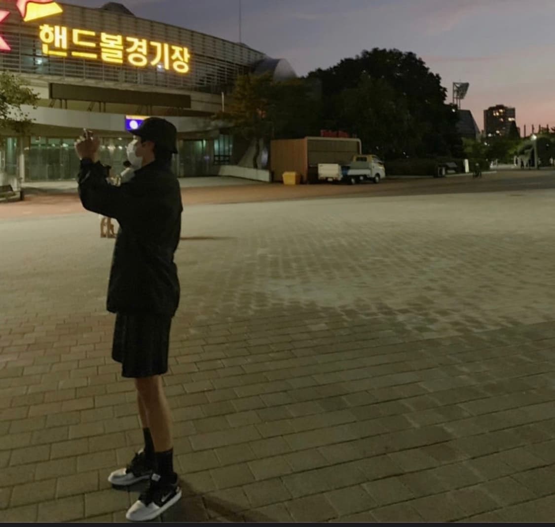 나이키 슈프림 덩크 로우 주얼 실버 275 상품이미지8