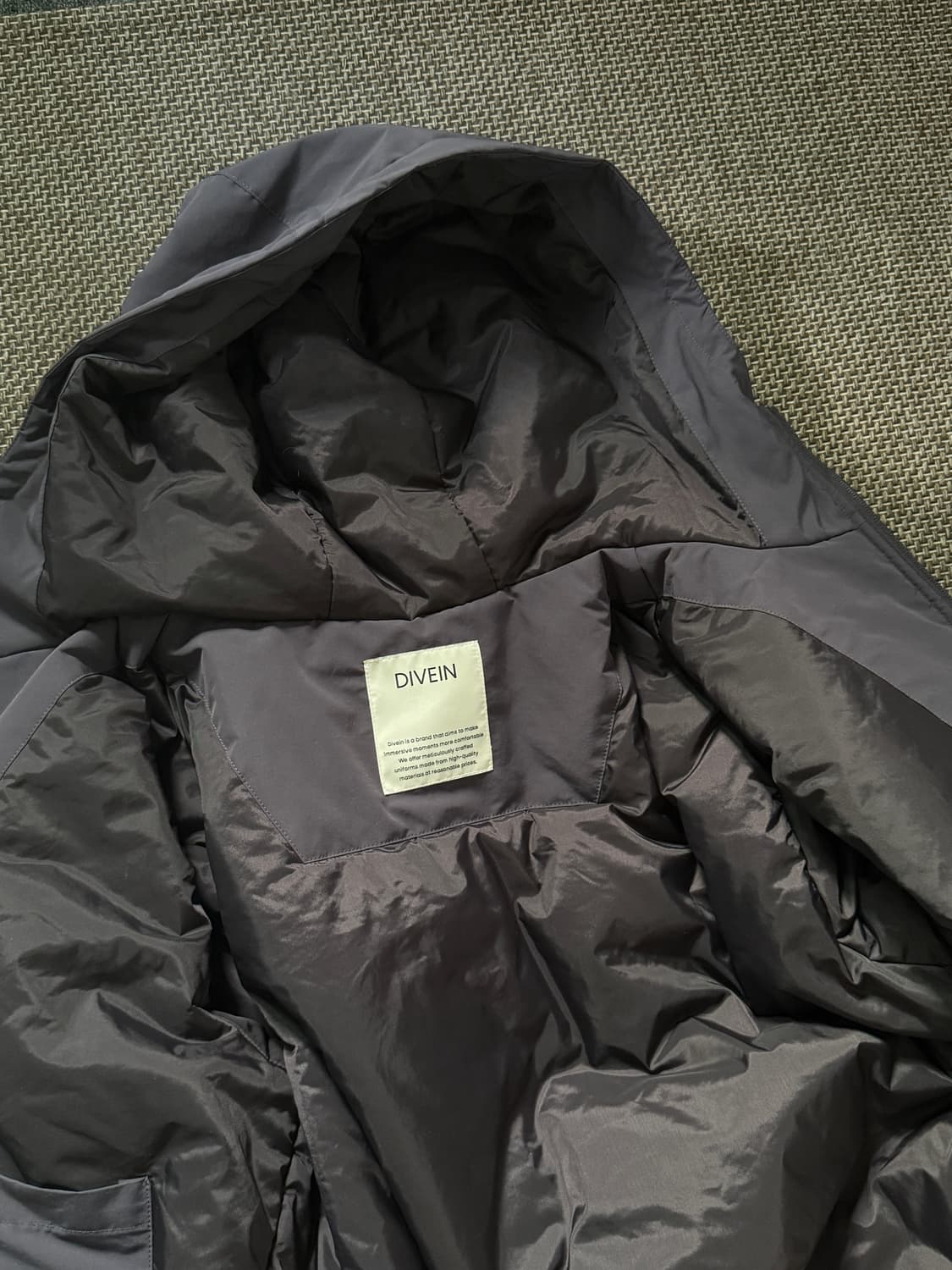 플리마켓🔥 다이브인 라이트 패디드 자켓 차콜 경량패딩 상품이미지2