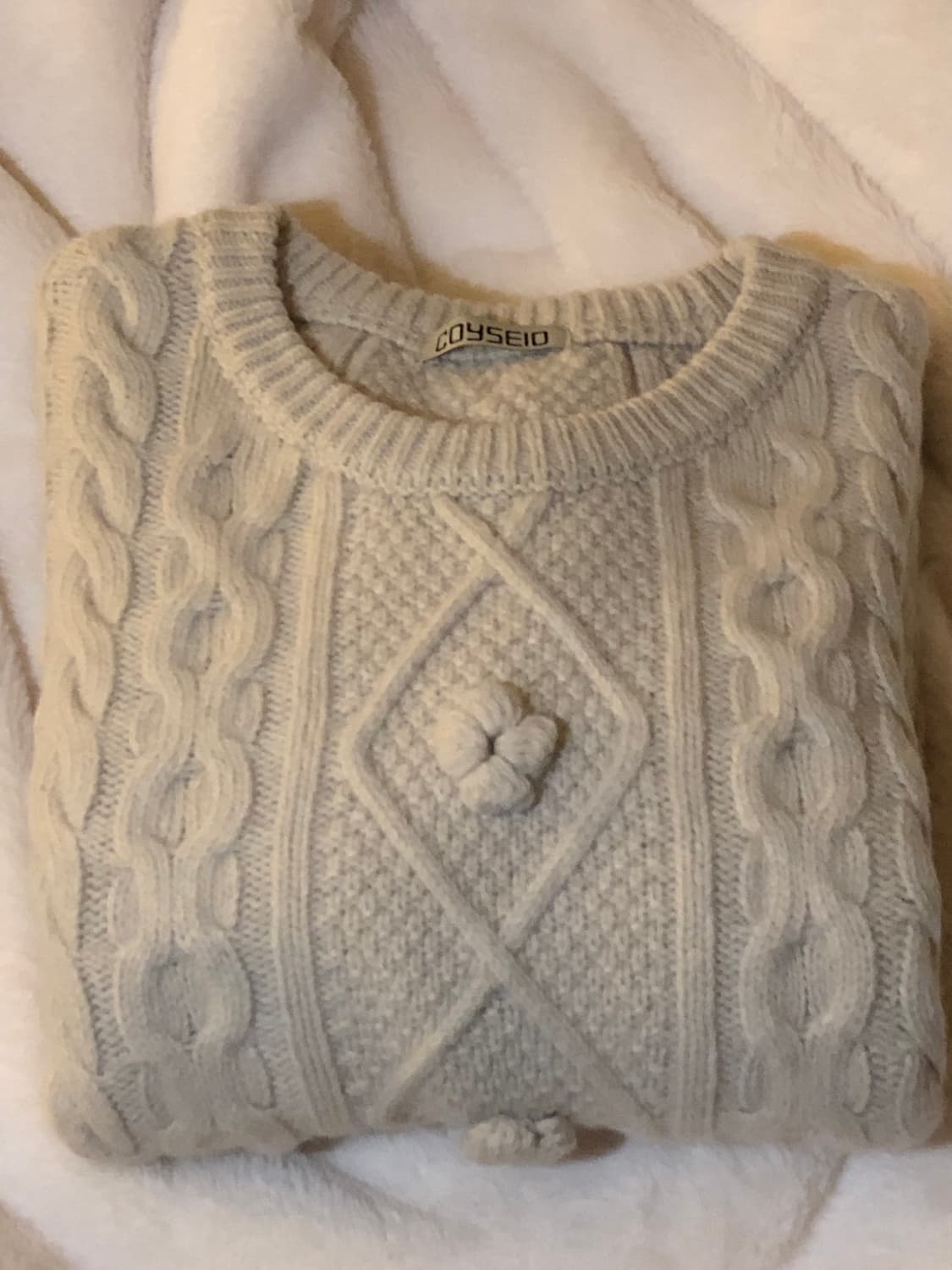 코이세이오 폼폼 니트 상품이미지1