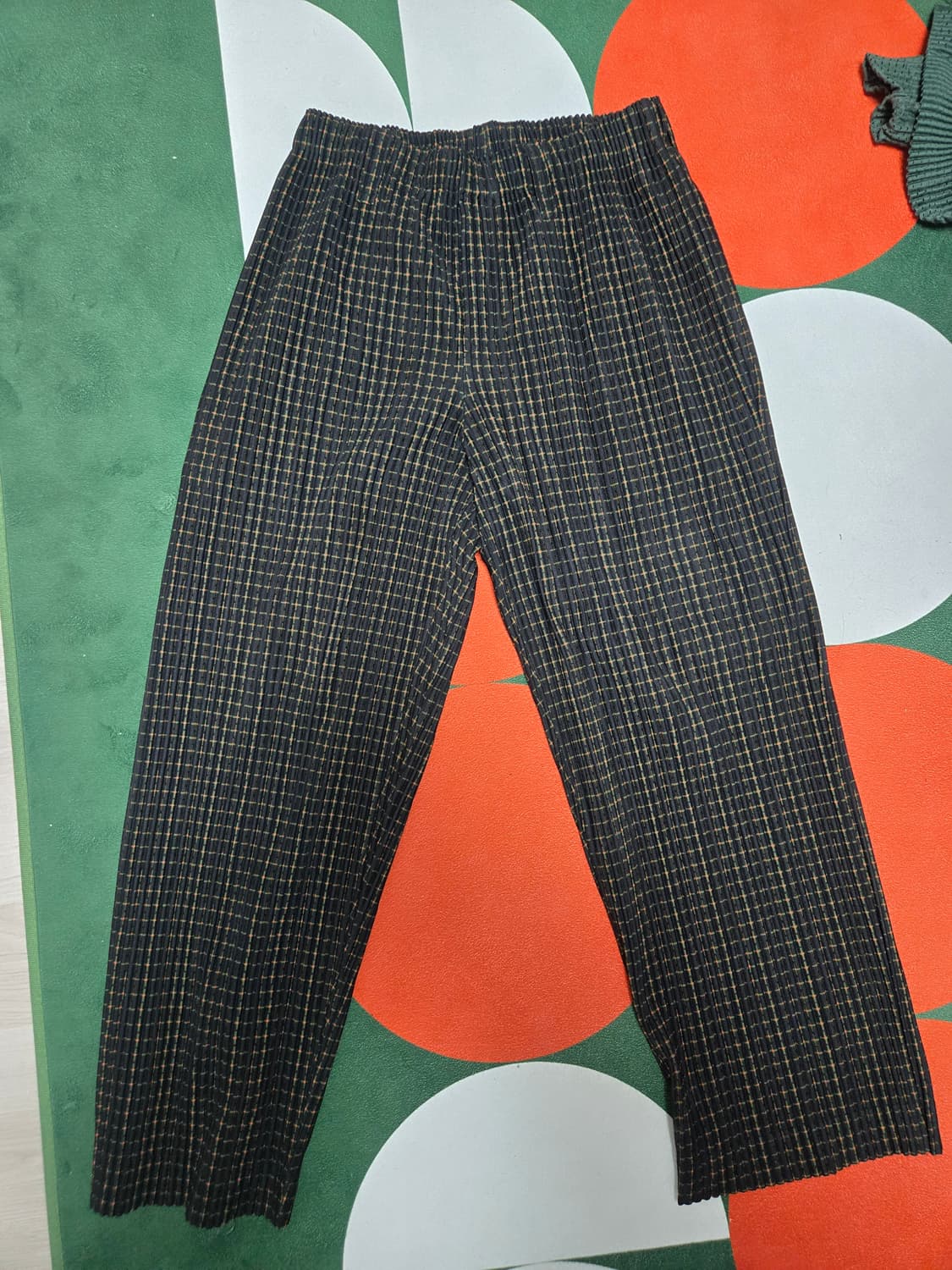 옴므플리세 바지 상품이미지1