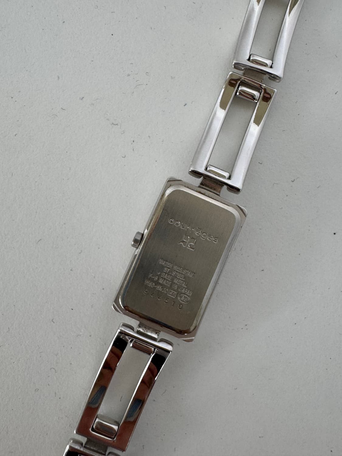 (새거수준)꾸레쥬(Courrèges) 실버 뱅글 스퀘어 워치 상품이미지7