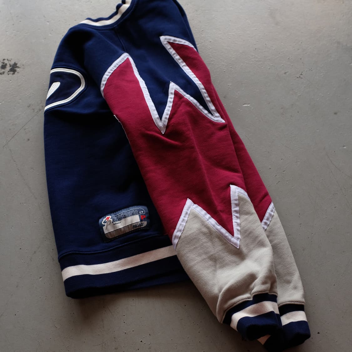 21FW Palace Bolt Crew Sweat Shirt 상품이미지8