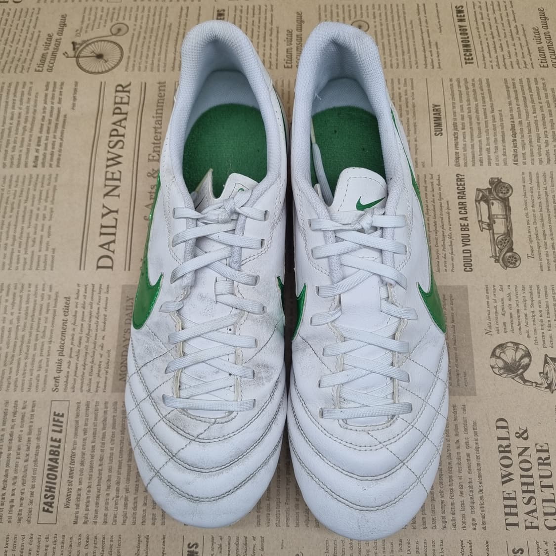 나이키 티엠포 내추럴 축구화275 상품이미지2