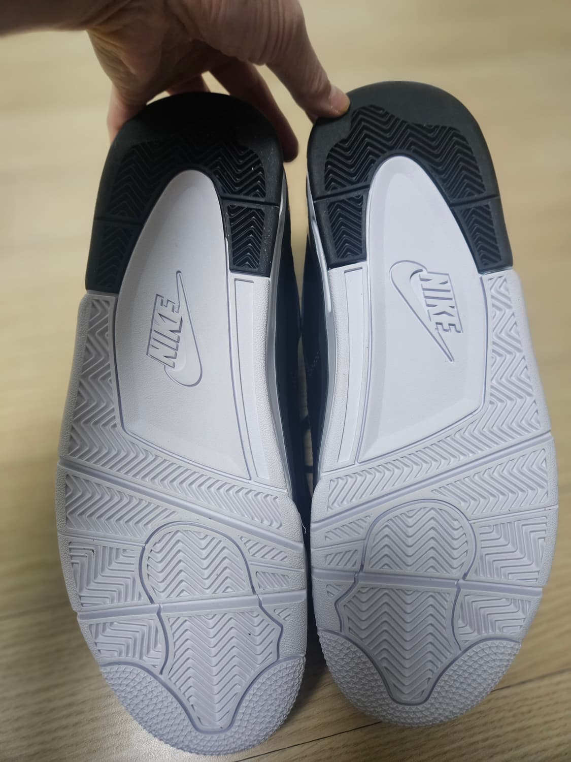 나이키 에어 플라이트 레거시 290 상품이미지6