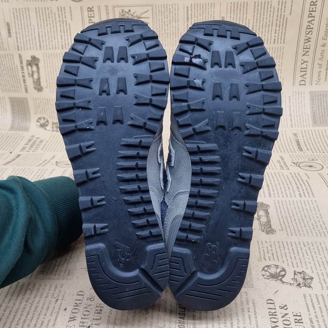 뉴발란스 574 블루 스니커즈250 상품이미지3