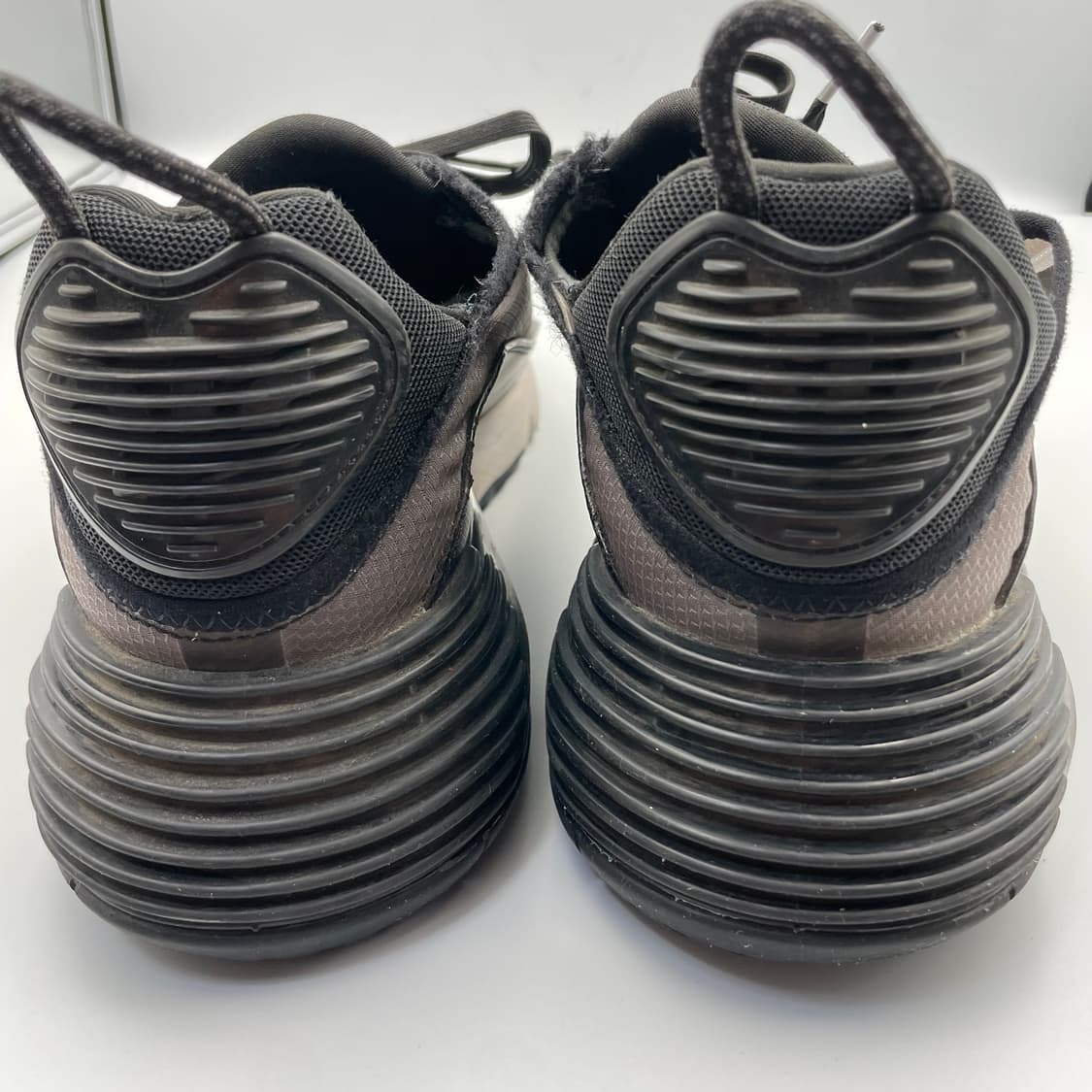 나이키 에어맥스 2090 남성 스니커즈 275 상품이미지6