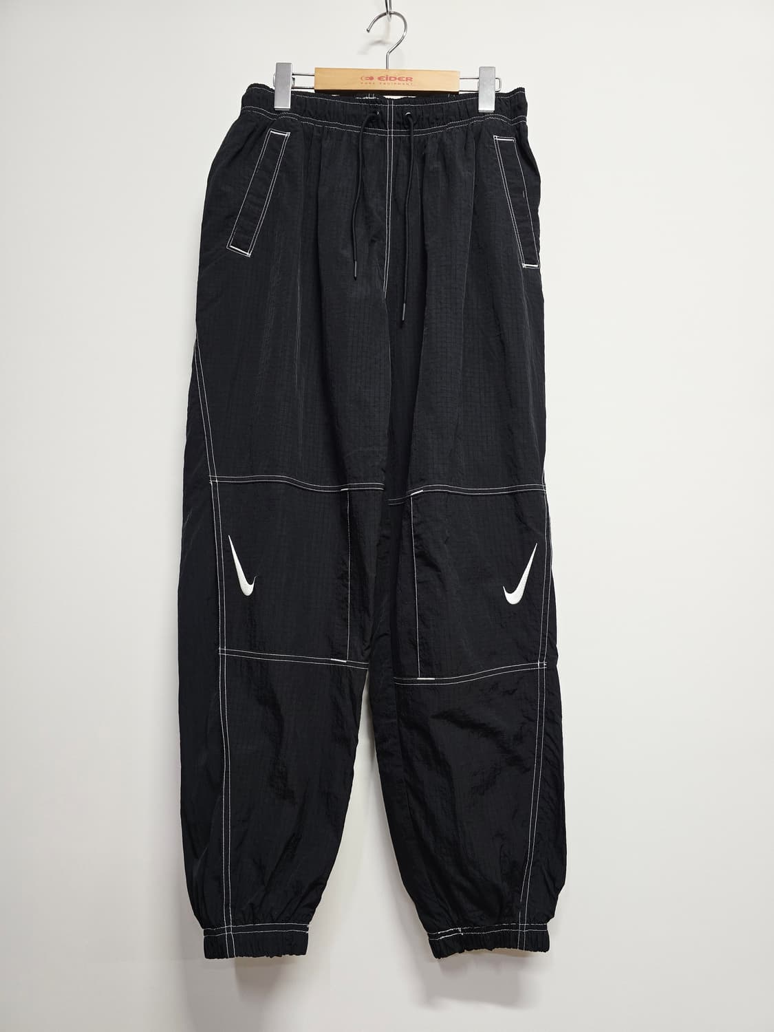 나이키 스우시 블랙 조거팬츠 상품이미지1