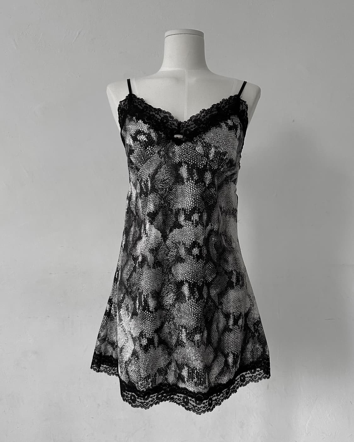 matteveil 매트베일 Python Slip Dress 상품이미지2