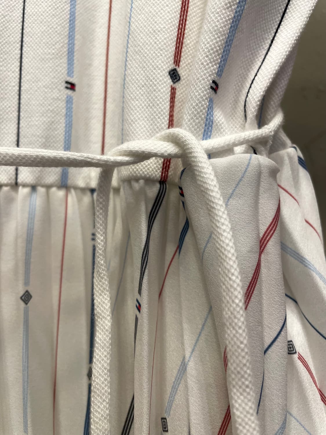 타미힐피거 피케 플레어 플리츠 벨티드 롱드레스 55 상품이미지4