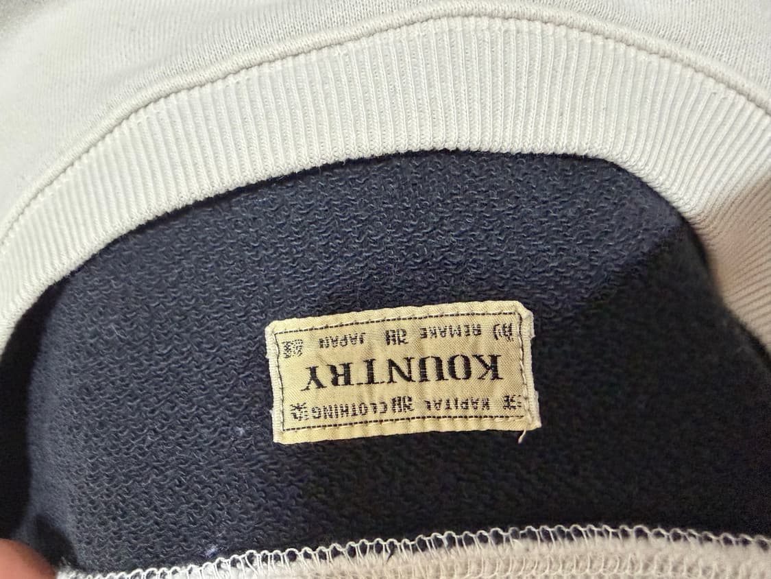 케피탈 투톤 빅 플리스 스웻셔츠 키나리 블랙 상품이미지5