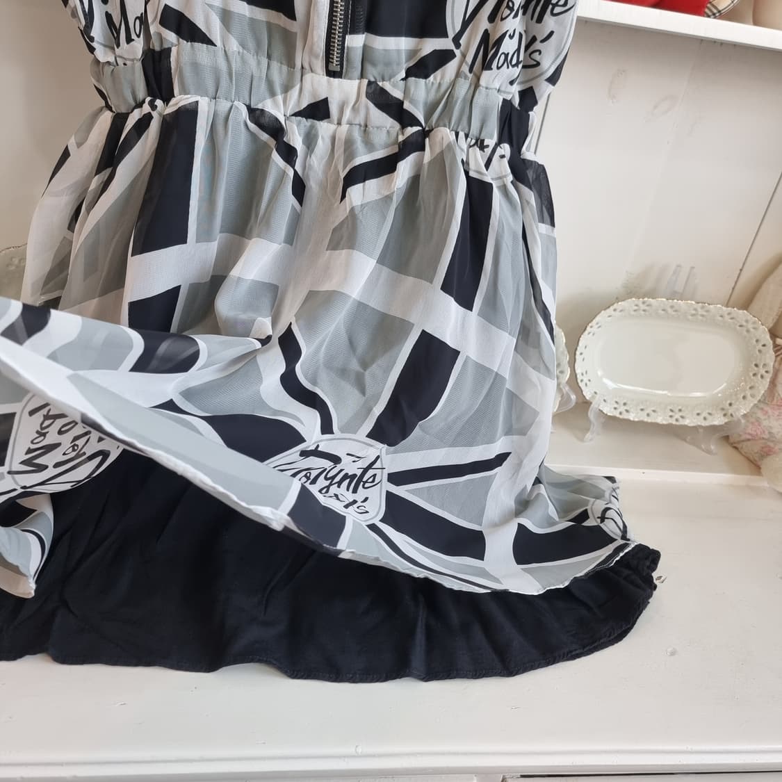 그래픽 끈원피스 상품이미지2