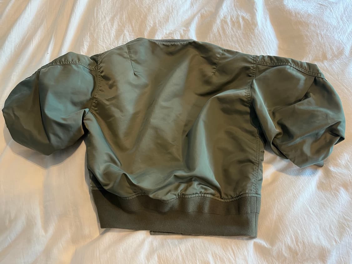 Sacai사카이 항공 퍼프쟈켓 상품이미지9