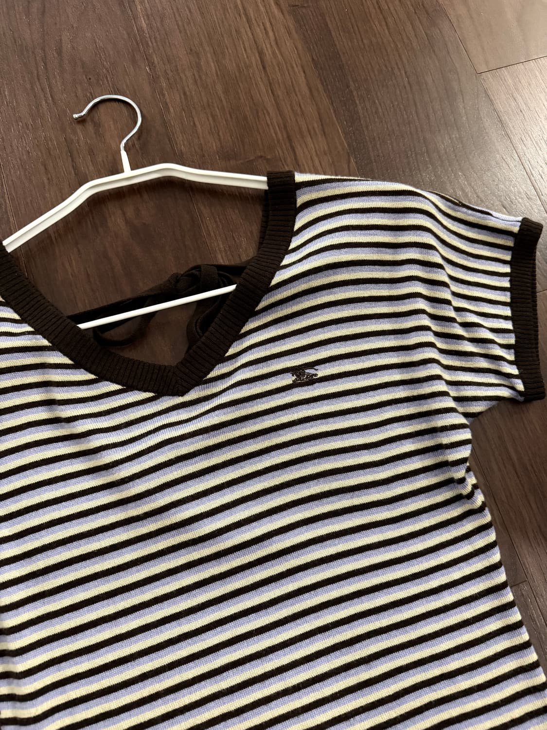 버버리 스트라이프 리본 반팔 니트 상품이미지3